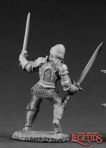 GARATH HAWKBLADE HUMAN FIGHTER