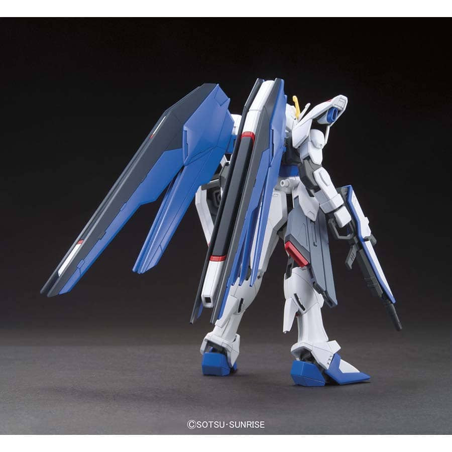 BANDAI HOBBY HGCE: GUNDAM SEED: FREEDOM GUNDAM (MODEL 192) (GUNPLA MODEL KIT)