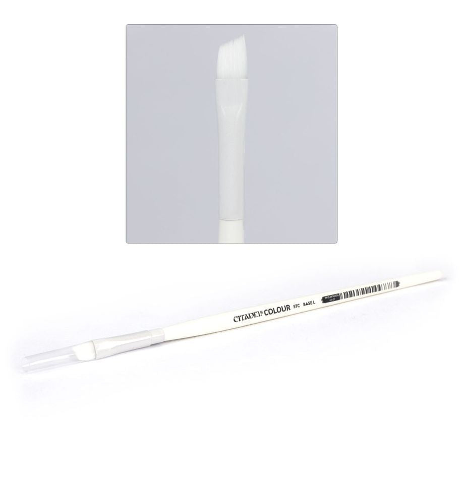 SYNTHETIC SHADE BRUSH (LARGE)