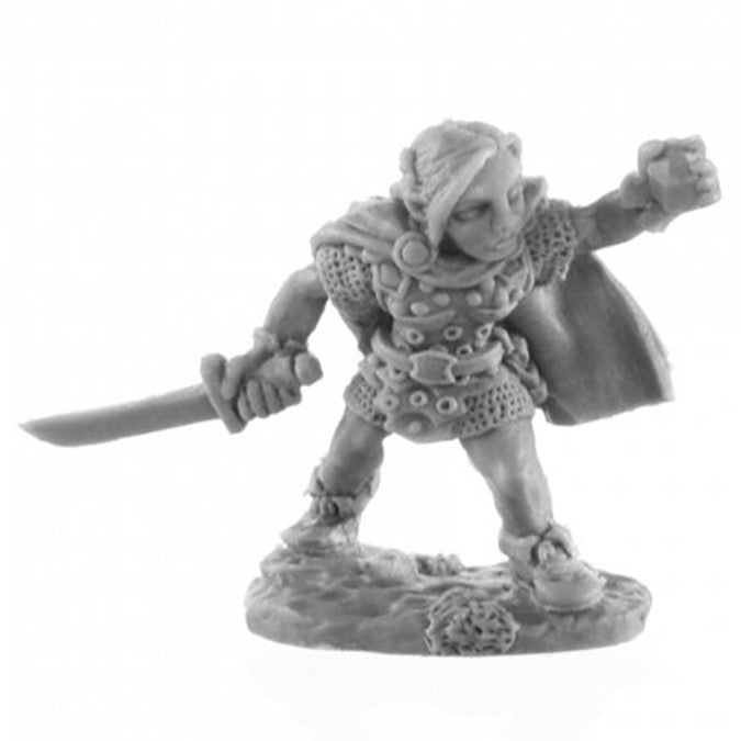 Legends: Female Gnome Rogue