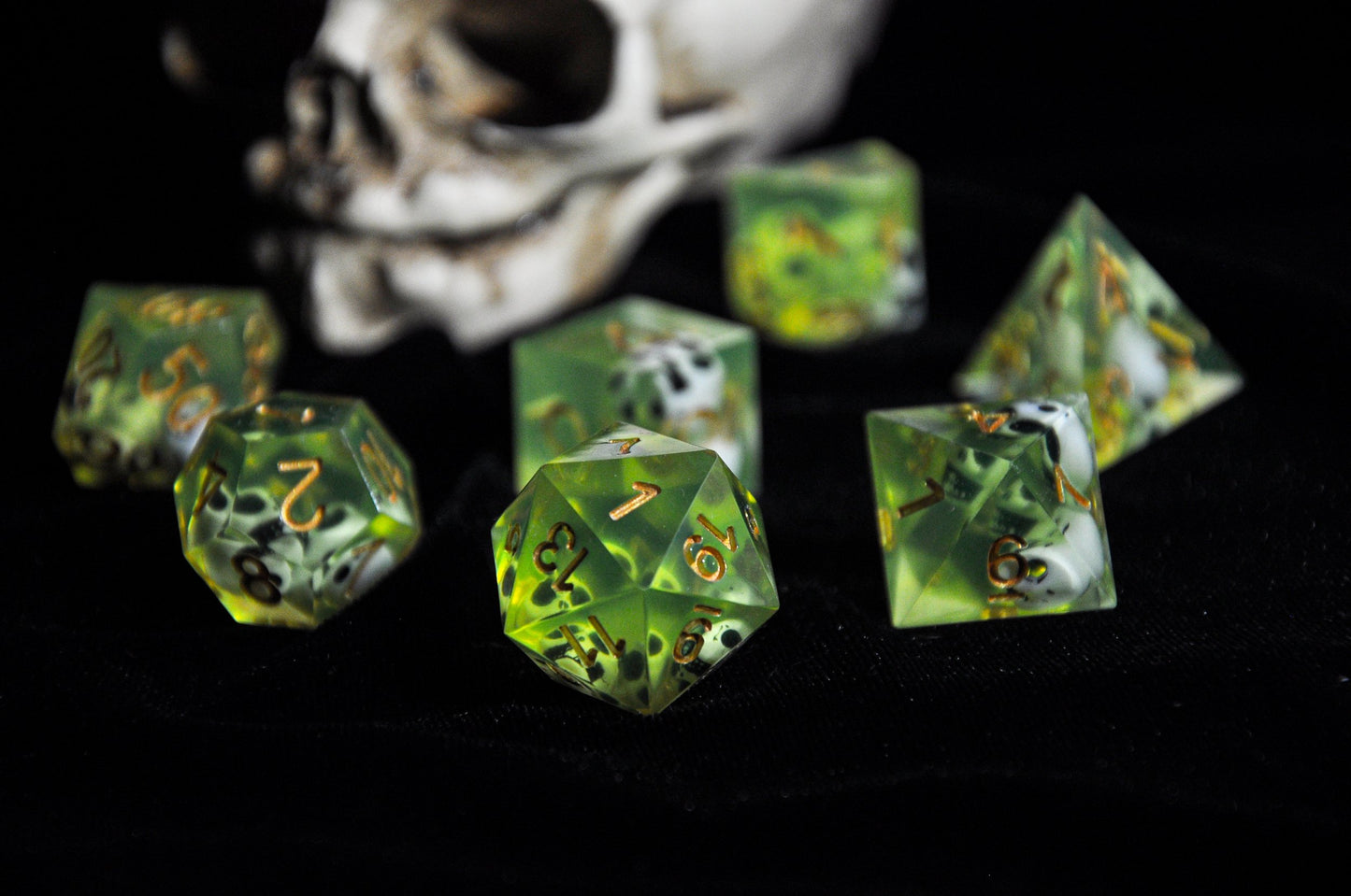 Gelatinous Polyhedral - Resin Sharp