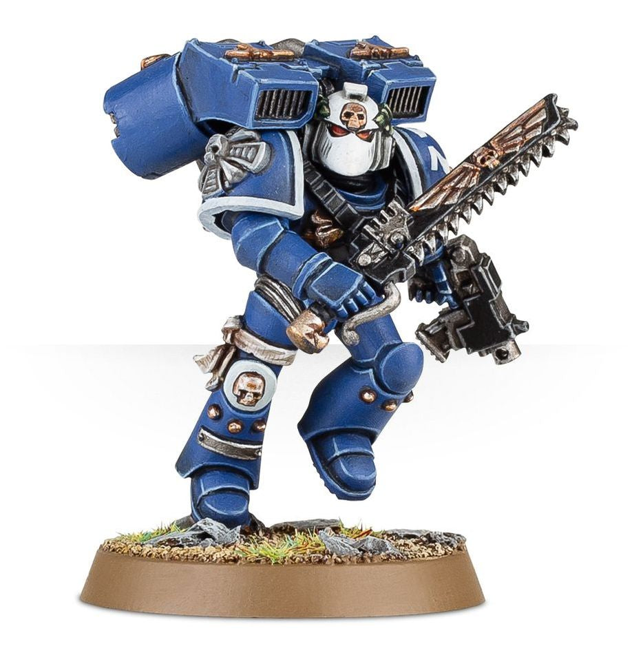 SPACE MARINES VANGUARD VETERAN SQUAD
