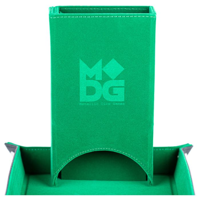 Dice Tower: Fold Up Velvet Green