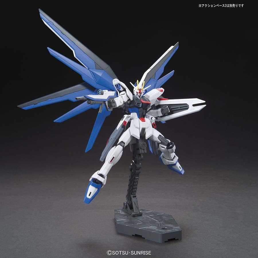 BANDAI HOBBY HGCE: GUNDAM SEED: FREEDOM GUNDAM (MODEL 192) (GUNPLA MODEL KIT)