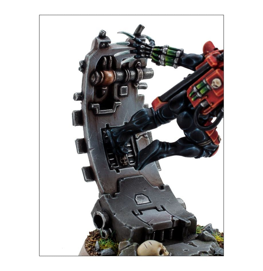 OFFICIO ASSASSINORUM EVERSOR ASSASSIN